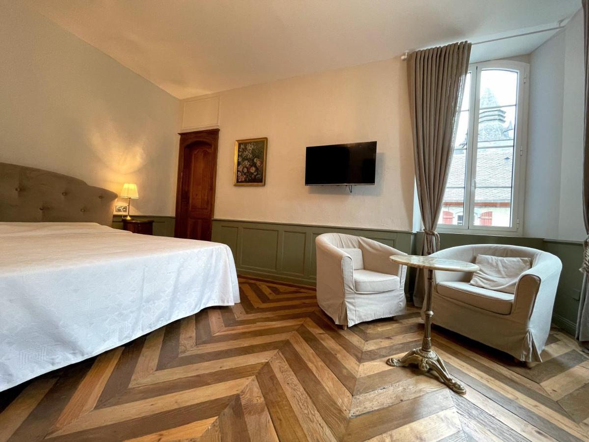 Готель Maison D'Hotes Le Couvent Баньєр-де-Бігорр Екстер'єр фото